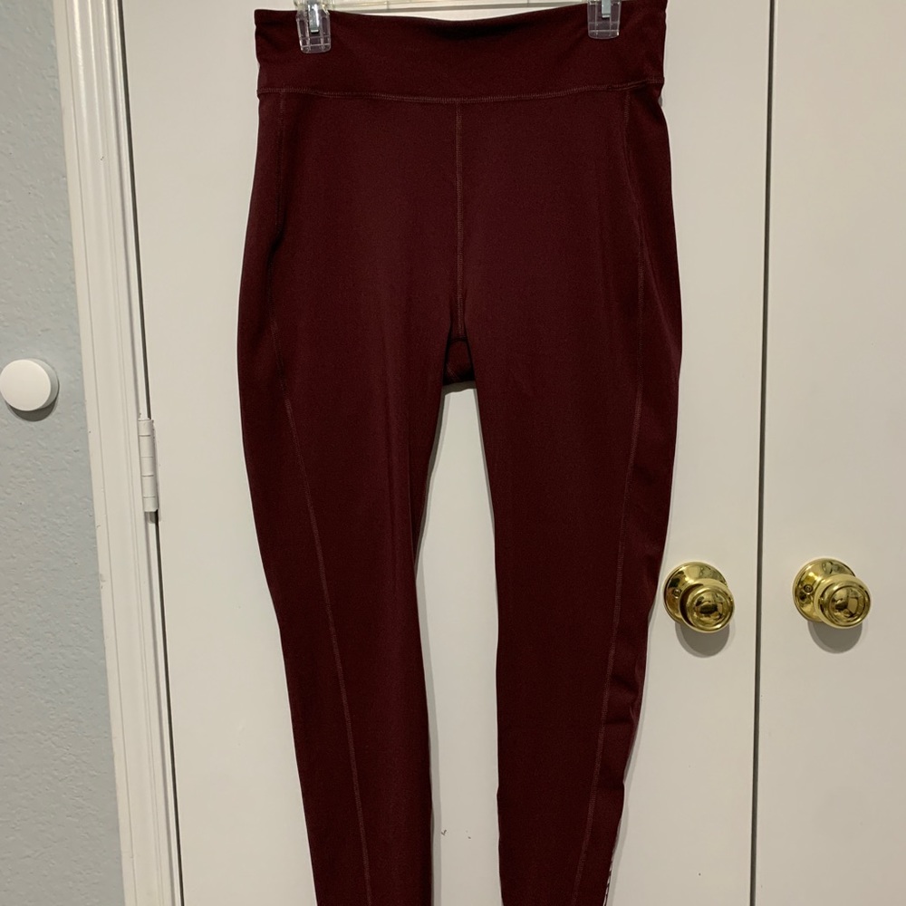 Maroon Columbia Workout Leggings Size L